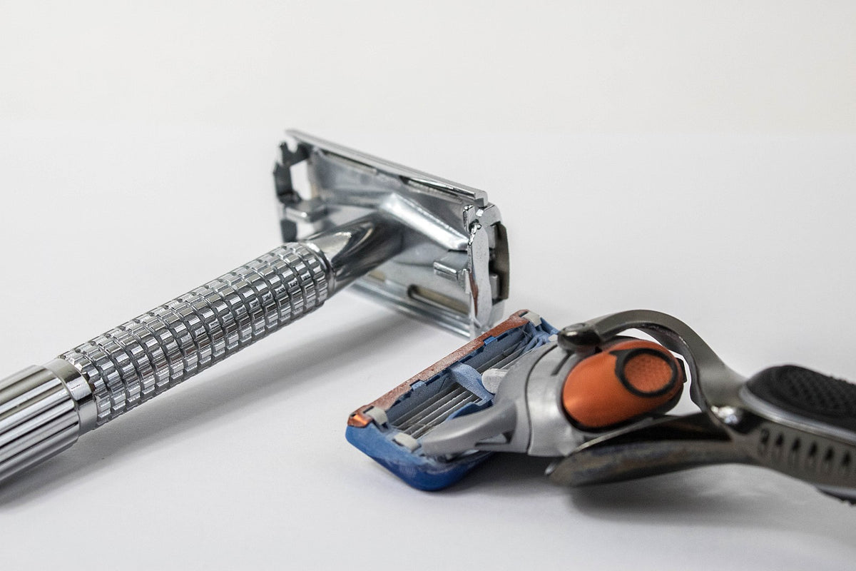 Safety Razors vs. Cartridge Razors A Beginners Guide to Shaving Solut