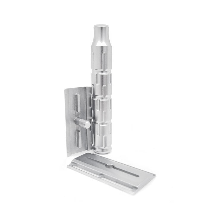 GoodFellas Smile - Syntesi - Stainless Steel Closed Comb Safety Razor