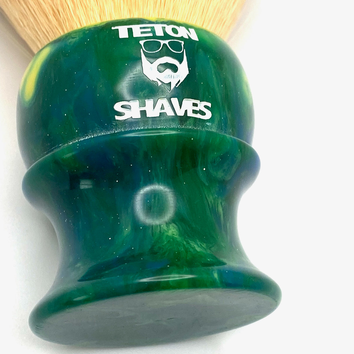 Pre-Owned Teton Shaves 30mm Synthetic Bulb Resin Handle Shaving Brush