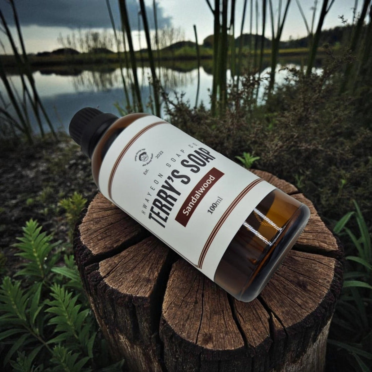 Hwayeon Soap Co. Terry's Soap Sandalwood Aftershave Splash 100ml