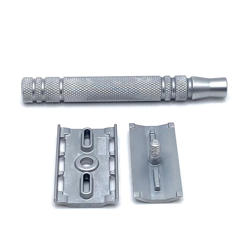 Pre-Owned Feather AS-D2 Stainless Steel Double Edge Safety Razor with Stand