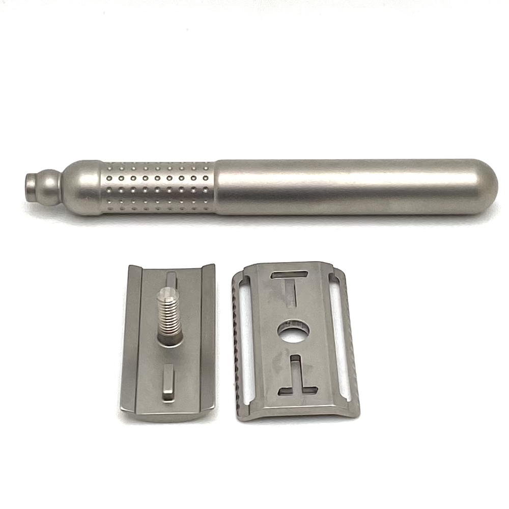 Pre-Owned Tatara  Masamune Stainless Steel Double Edge Safety Razor