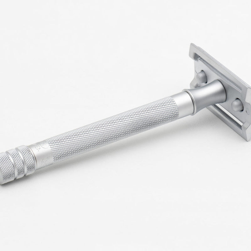 Merkur - 22c Long Handled Matte Chrome Safety Razor