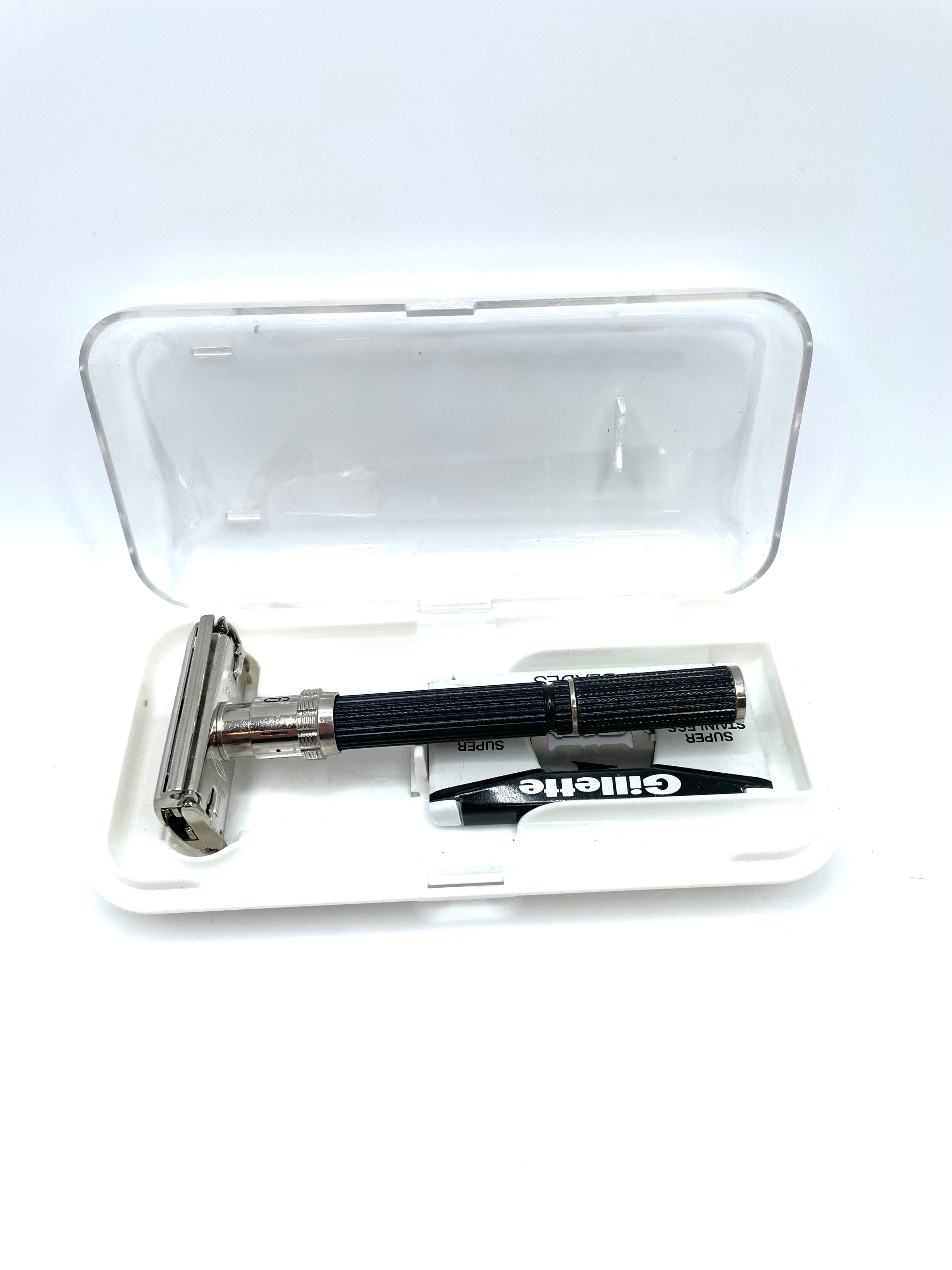 1975 Gillette Super 109 Adjustable Safety Razor with Case – The