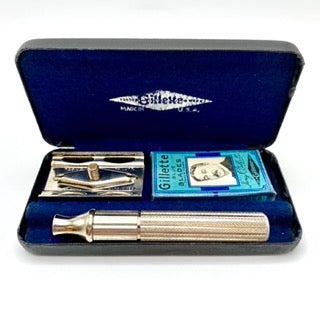 Gillette Pre-War 1938 - 45 Fat Handle TECH DE Safety Razor Set in Case