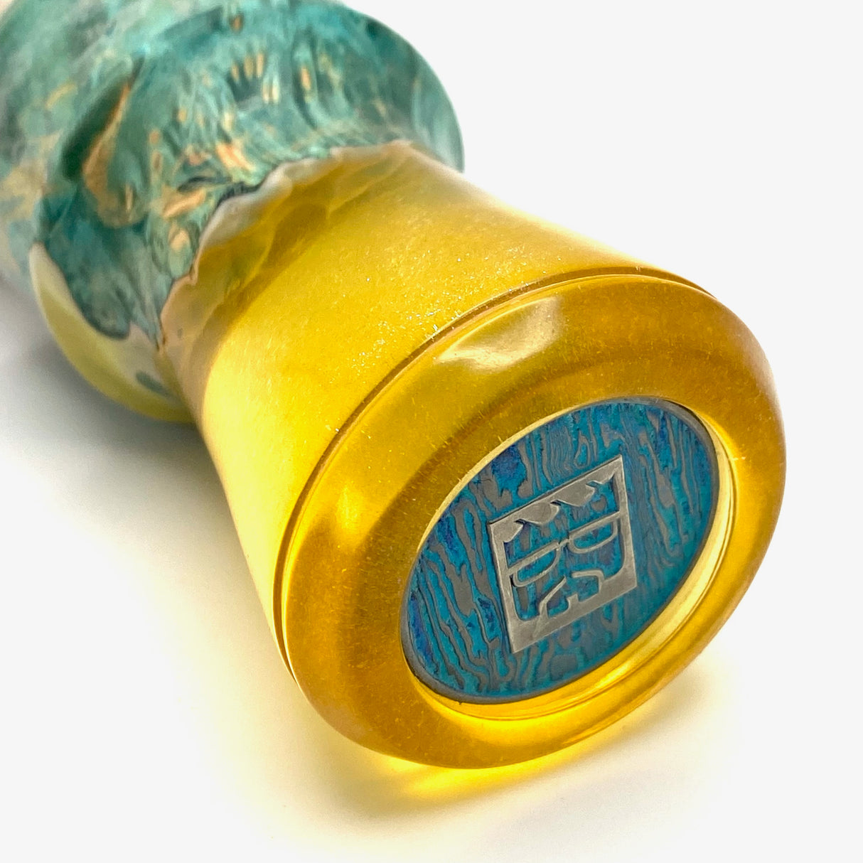 Pre-Owned - That Darn Rob - Custom Dyed Maple Burl & Acrylic 28mm Synthetic Bulb Knot Shave Brush