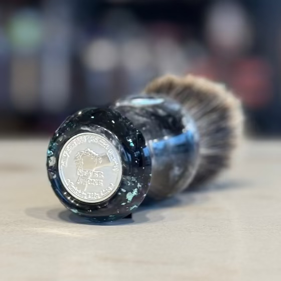 Never Alone 5 - #8 - 26mm Doughknot Badger Fan Knot - Resin Handle Shaving Brush