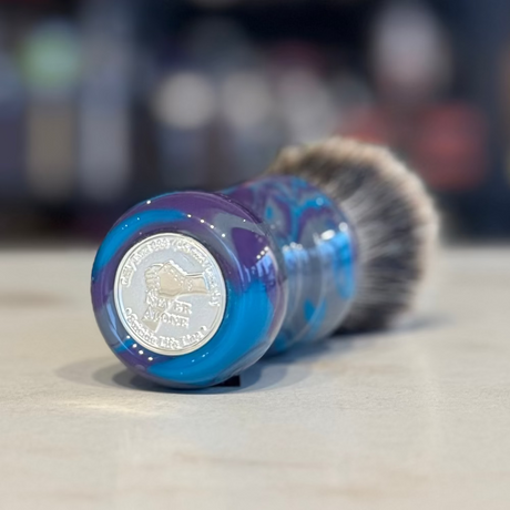 Never Alone 5 - #24 - 26mm Doughknot Badger Fan Knot - Resin Handle Shaving Brush
