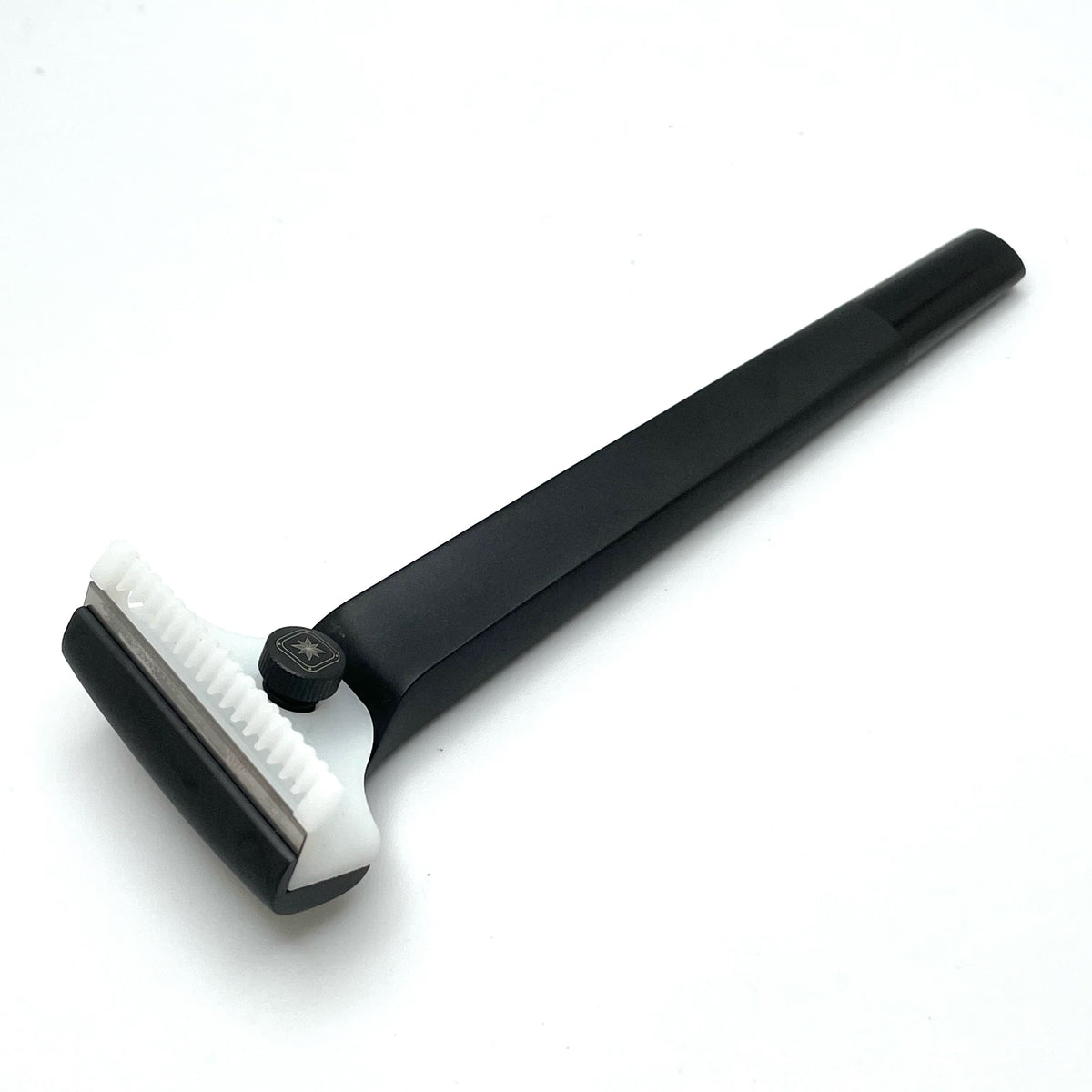 Mosso Razor MOSSEI - Mono Single Edge Injector Safety Razor - Midnight Black – The ...