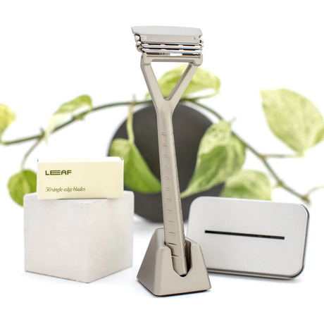 The Leaf Pivoting Head Razor KIT - Silver - 4 Piece Kit