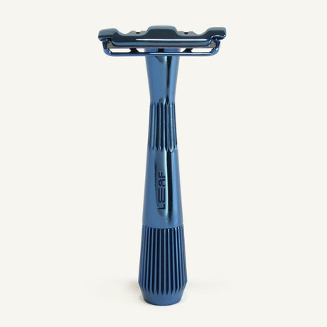 The Leaf Razor - Berryblue - Twig