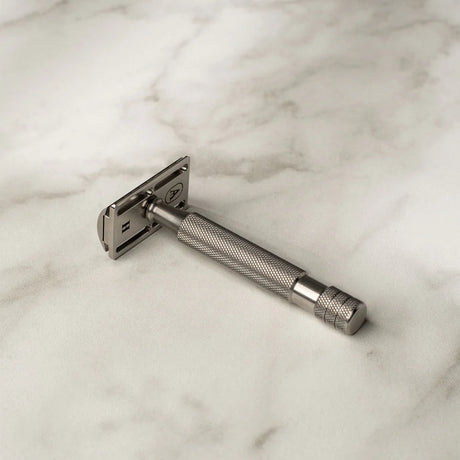 Above The Tie Windsor Stainless Steel Double Edge Safety Razor
