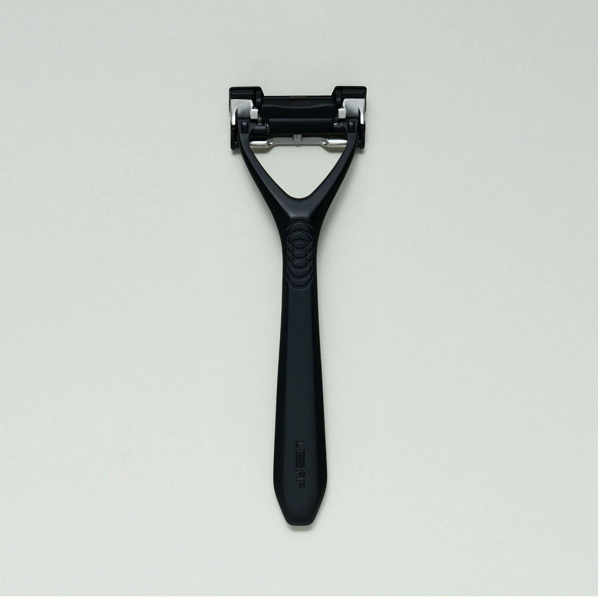 Leaf Two Pivoting Head Razor Black
