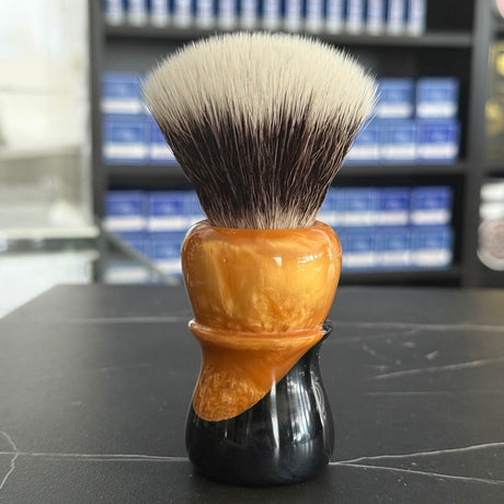 Never Alone 6 #110 26mm G5c Knot Resin Handle Shaving Brush