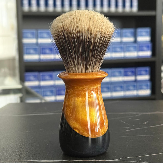Never Alone 6 #111 26mm Doughknot Knot Resin Handle Shaving Brush
