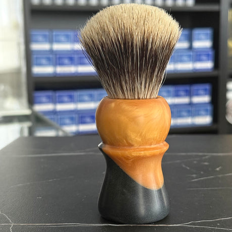 Never Alone 6 #112 26mm Doughknot Knot Resin Handle Shaving Brush