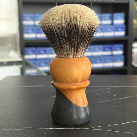 Never Alone 6 #113 26mm Doughknot Knot Resin Handle Shaving Brush