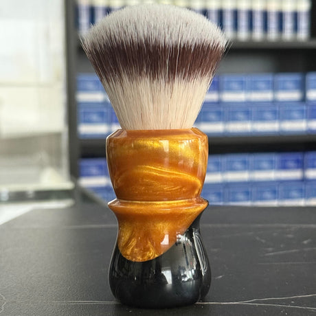 Never Alone 6 #119 AK4 Fan Knot Resin Handle Shaving Brush
