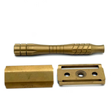 Pre-Owned Aylsworth Kopparkant Double Edge Safety Razor with stand and additonal + plate (Copy)