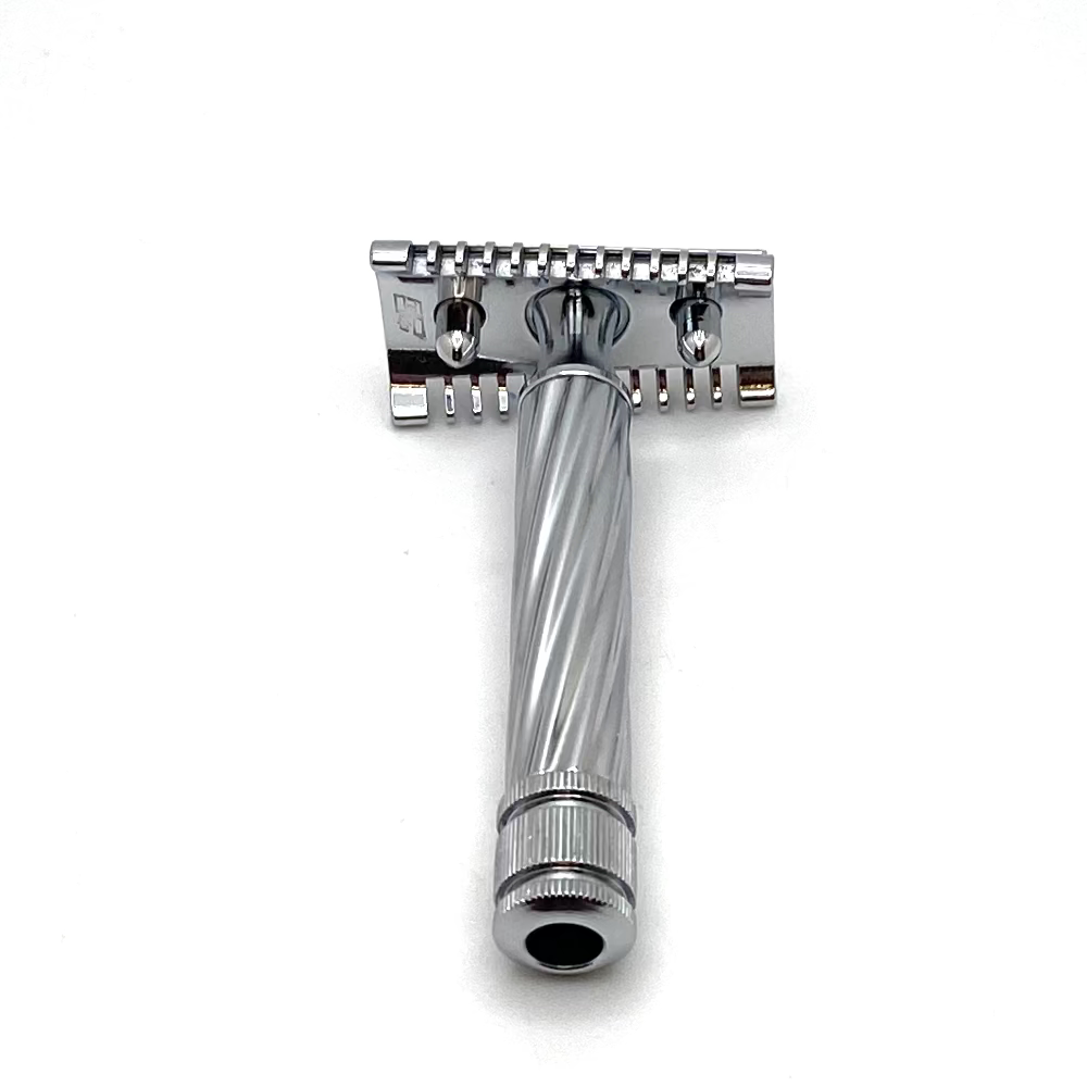 Pre-Owned - Fatip - Slant Open Comb Safety Razor Lo Storto Made in Italy - 42138