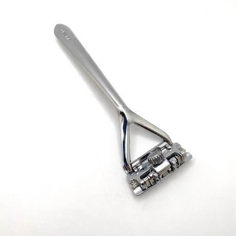 Pre-Owned - Leaf Razor - Silver