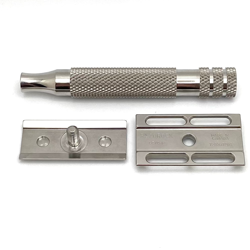Pre-Owned RazoRock Game Changer .76 Double-Edge Safety Razor Bulldog Handle