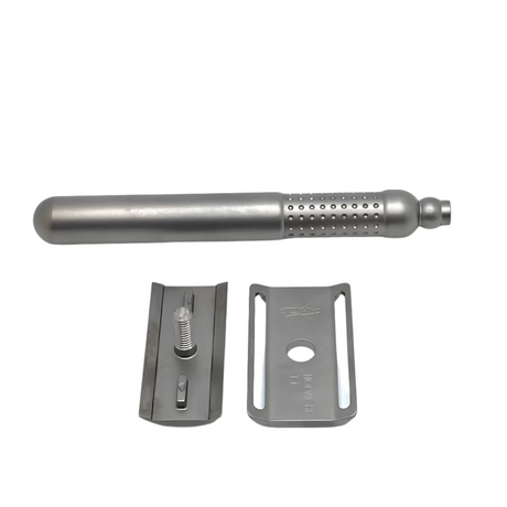 Pre-Owned Tatara Nodachi Titanium Double Edge Safety Razor
