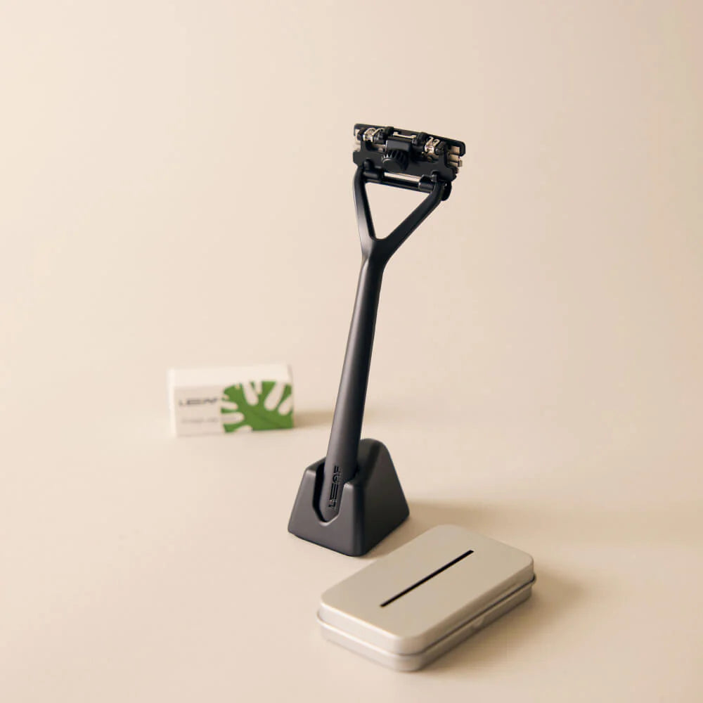 The Leaf Pivoting Head Razor KIT - Black - 4 Piece Kit