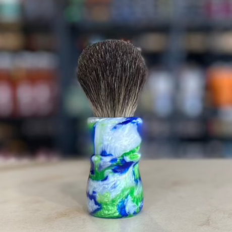 TRC - Irish Countryside - 26mm Chocolate Doughknot Bulb Knot -  Resin Handle Shaving Brush