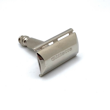 Vintage 1964 Gillette Travel Tech Double Edge Safety Razor