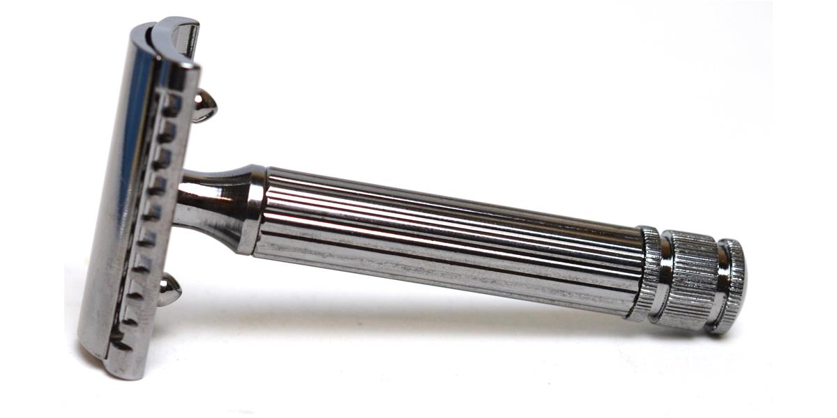 Fatip Testina Gentile DE Safety Razor - Grande Black Chrome 42123
