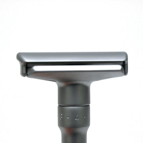Merkur - Futur Matte Chrome - Double Edge Safety Razor
