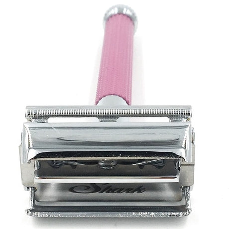 The 29L safety razor in lavender is designed for women. The long, thin decorative handle is excellent for women who prefer a double edge safety razor. It is highly textured, which makes shaving in the shower with wet soapy hands a breeze. With its traditional butterfly twist-to-open design, when used with a quality blade, it will deliver a smooth and comfortable shave every time!
