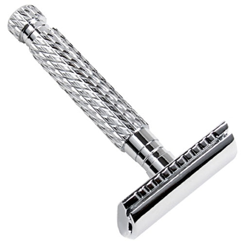 The Parker 94R has a traditional 3-inch long handle, which is crafted from solid brass and chrome plated. The herringbone pattern on the handle provides an excellent grip – even with soap-covered hands. Its precision engineering and heft are no challenge for tackling the toughest of beards. This razor is an excellent choice for both new and experienced safety razor users.