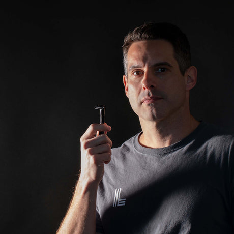 The Leaf Razor - Black - Twig-Thorn Edition