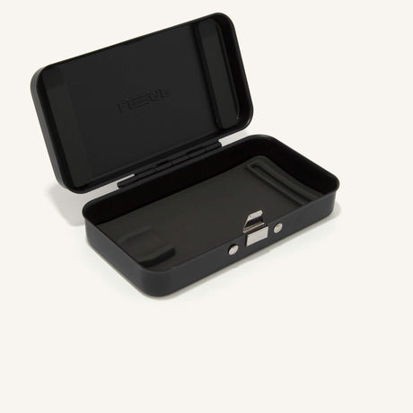 The Twig Travel Case - Black